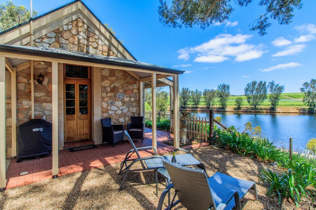Stonewell Cottages And Vineyards Тананда Екстериор снимка